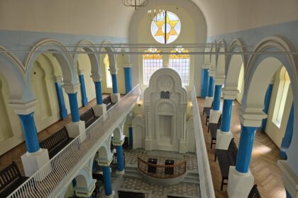 video galerie foto din ruina la lumina sinagoga mare din constanta a fost complet renovata 69f03e19e0712