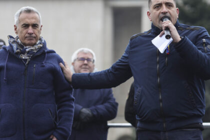 video george simion preia discursul lui calin georgescu inainte de motiunea de cenzura e informat cu privire la actiunile noastre 69f0de59a52e4