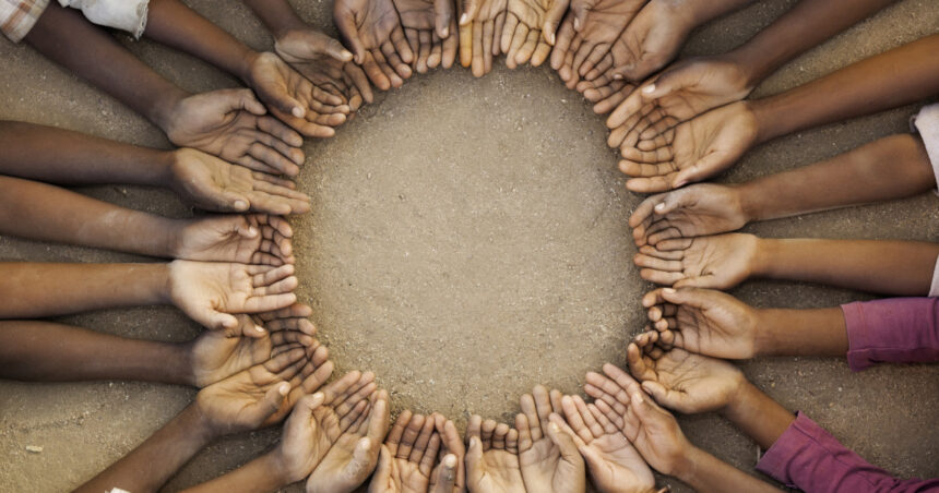 video lectie de altruism povestea romanilor care au grija de copiii orfani din tanzania in fiecare casa am angajat un cuplu de parinti 69e078844d598