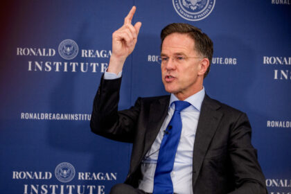 video mark rutte explica de ce l a numit daddy pe donald trump 69d810f423e45