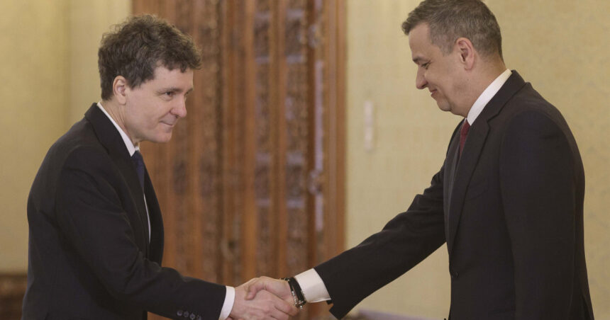 video nicusor dan despre declaratia lui sorin grindeanu privind un guvern cu aur vorbeste pentru zeci de mii de oameni sa l luam in serios 69f1036eebf90