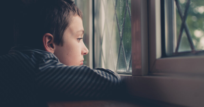 video paste departe de familie drama copiilor ai caror parinti muncesc peste hotare se confrunta cu sentimente de abandon 69d88f8520ec9