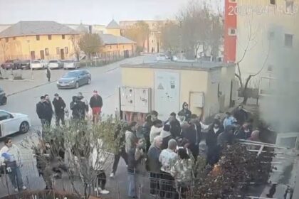 video primele imagini din momentul izbucnirii incendiului din henri coanda surprinse de camerele de supraveghere 69e089245e7a1