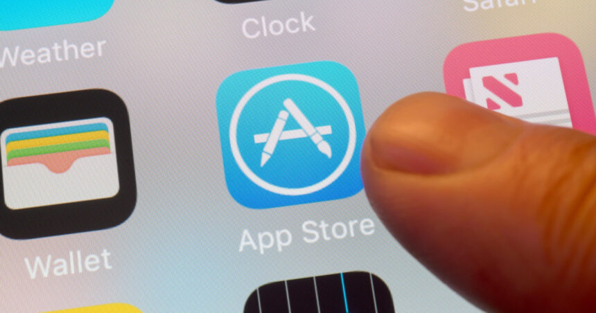 video scandal in jurul gigantilor tech aplicatii ai care vad dincolo de haine au ajuns in magazinele oficiale 69e4974628dc6