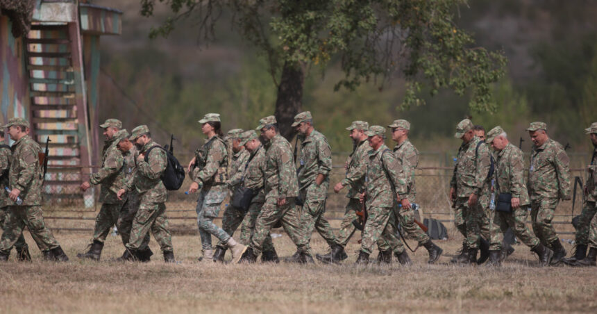 a inceput exercitiul de mobilizare in judetele alba si hunedoara rezervisti chemati la unitatile militare 6a01bb6699e1c