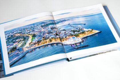 adrian siea lanseaza duminica la cazino un proiect editorial bilingv dedicat orasului constanta 69fc54132e1e5