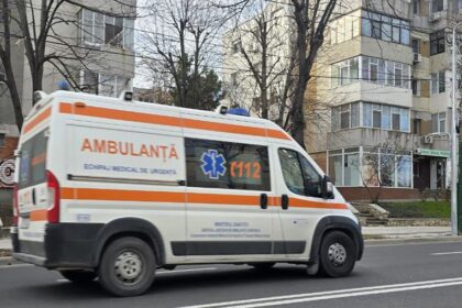 alerta 112 pe strada stefan cel mare din constanta un barbat a murit 6a00487eae4c8