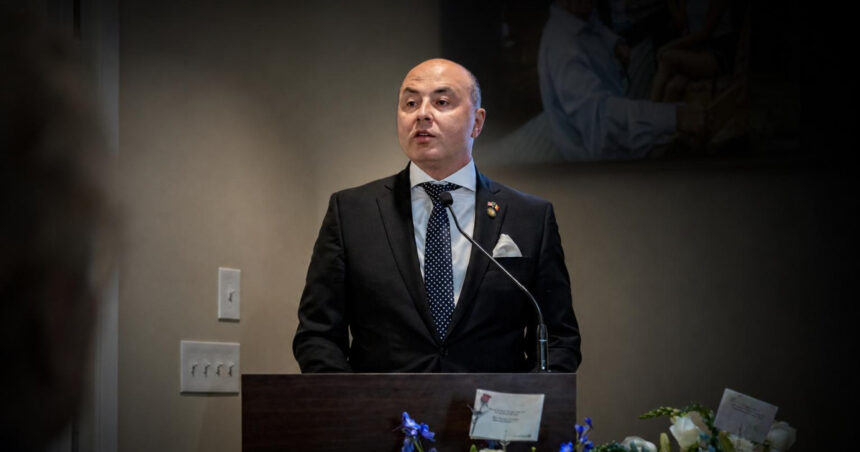 ambasadorul in sua la ceremonia funerara dedicata lui mircea raceanu statul roman recunoaste nu doar un destin ci o lectie 69f465b764818