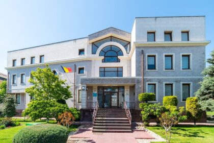 anunt important pentru avocati si consilieri juridici cu varsta de pana la 40 de ani ce transmite unbr 6a0b2c7248979