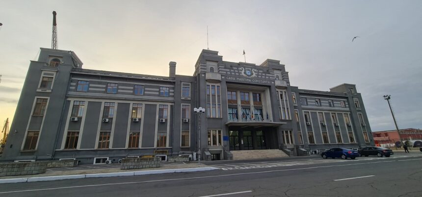 cati bani pune la bataie cn apmc pentru iluminatul arhitectural al garii maritime 69fffb25d50e6