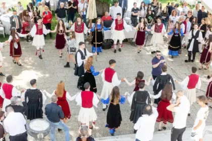 constanta devine centrul festivitatilor de ziua nationala a armanilor un secol de la colonizarea cadrilaterului si celebrarea identitatii balcanice 6a117d7004b89