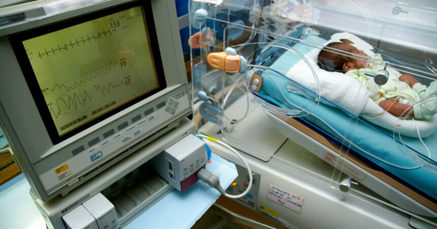 dsp a facut verificari la maternitatea polizu unde un nou nascut prematur a murit un medic a fost amendat precizarile spitalului 6a03106fbf3bb
