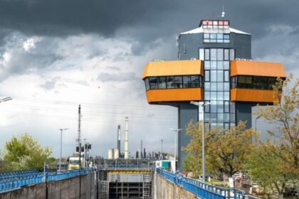 ecluza navodari va fi retehnologizata cu fonduri europene de peste 495 de milioane de lei 6a16f86a43fec