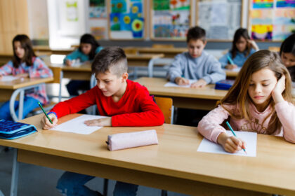 evaluarea nationala 2026 clasa a ii a elevii sustin astazi proba la matematica si explorarea mediului cum sunt structurate cerintele 6a0549eecfdf0