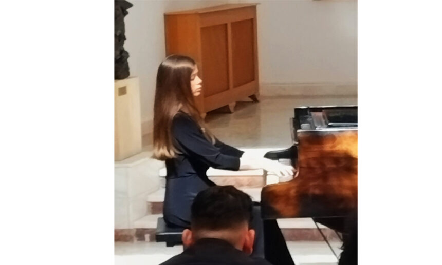 excelenta la colegiul national de arte regina maria constanta eleva irisa filip a fost admisa la prestigioasa academie muzicala din haga 6a005daae9e10