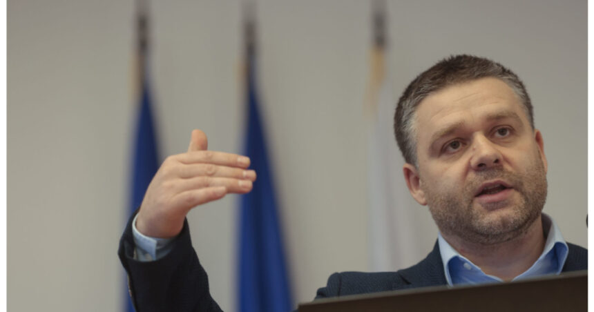 exclusiv ciprian ciucu asteptam ca psd sa isi asume guvernarea dupa aceea pot avea loc doua tipuri de dialog cu pnl 6a00ef73776c2
