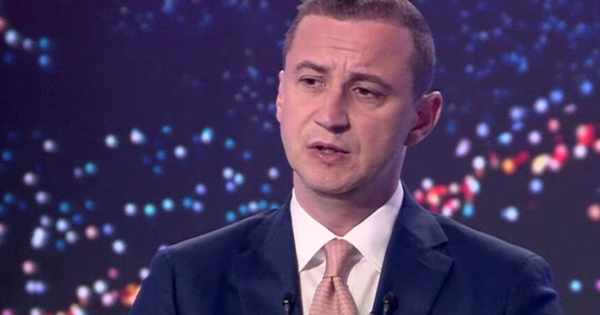 exclusiv simonis problema romaniei e ca totul sta intr un singur om care nu cedeaza psd vrea un premier eventual liberal pana la rocada 69fb23f5d456d