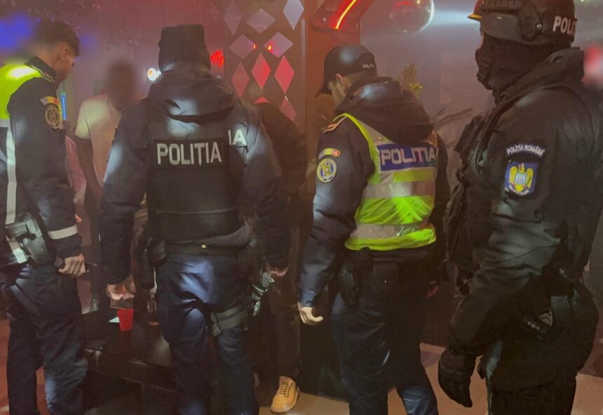 flagrant cu mascati in constanta jocuri de noroc neautorizate intrerupte de politisti cati bani au confiscat oamenii legii 69fb48e0c4e7e