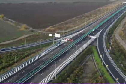 furnicar pe autostrada moldovei a7 secretar de stat in mt in fiecare zi se astern peste 10 000 de tone de asfalt 69f6e5af5de7d