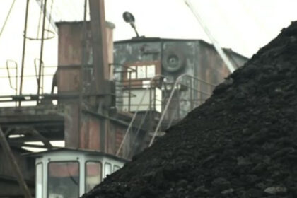 guvernul aloca aproape 350 de milioane de lei pentru inchiderea si ecologizarea minelor din valea jiului 69fe018ec1908