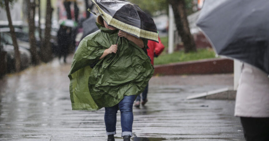 harta avertizare de furtuni cu tunete si grindina in aproape toata tara cand se strica vremea 6a1c0ed457fb7
