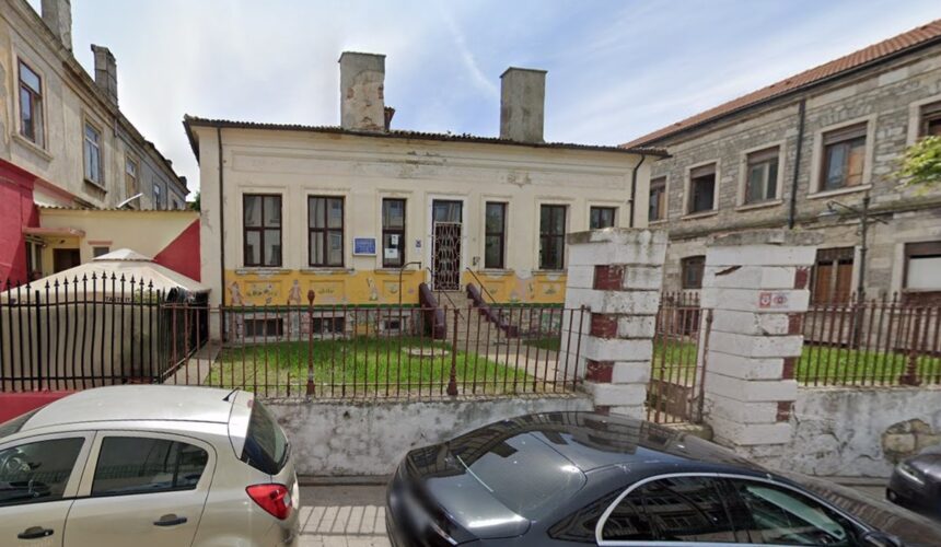 interventie de urgenta la gradinita nr 16 de pe strada sulmona monument istoric al constantei ce lucrari au fost incuviintate de directia judeteana de cultura 6a1b16fe4fa51