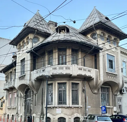 medicul dermatolog andrei dimancea a reusit sa vanda o vila interbelica din centrul constantei iata cine este noul proprietar 6a06fc058783b