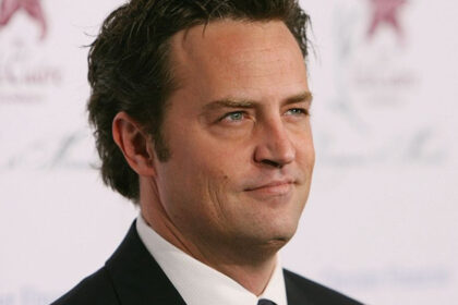 moartea lui matthew perry un fost producator de la hollywood a fost condamnat la doi ani de inchisoare 6a06414366ce0