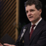nicusor dan participa astazi la reuniunea comunitatii politicii europene de la erevan 69f8370c6f8cb