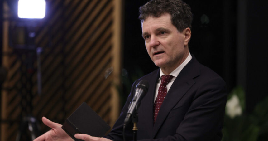 nicusor dan participa astazi la reuniunea comunitatii politicii europene de la erevan 69f8370c6f8cb