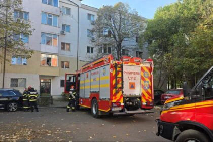 o femeie cu probleme psihice la un pas sa provoace o tragedie intr un bloc din constanta politistii au gasit o cu doua butelii de gaze deschise 6a15df2044c40