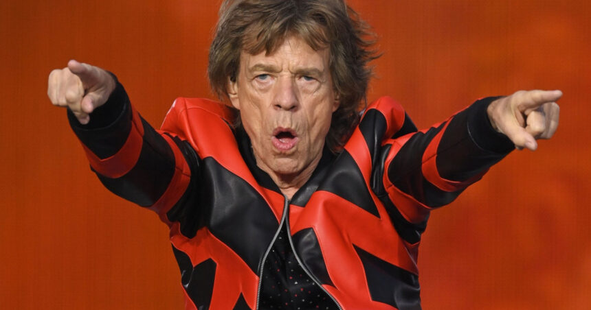 o petrecere la care participa starul mick jagger a fost oprita de politia italiana din cauza unei reguli neobisnuite 6a12b26e296b6