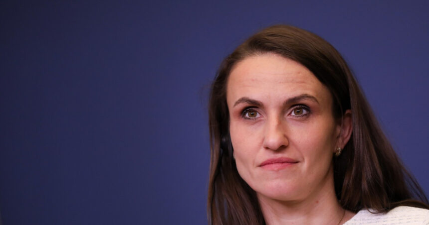 oana toiu condamna tratamentul aplicat activistilor flotilei pentru gaza este impotriva demnitatii umane 6a0e0b6356568