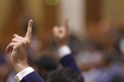 parlamentarii grupului pace intai romania vor vota la vedere pentru motiunea de cenzura 69f906a0ee455