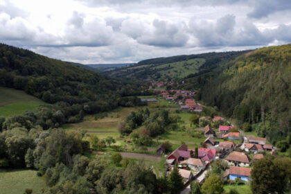 primariile fara bani nu si recupereaza nici datoriile cazul comunelor mici care colecteaza sub 20 din taxe 69fed5997e3d9