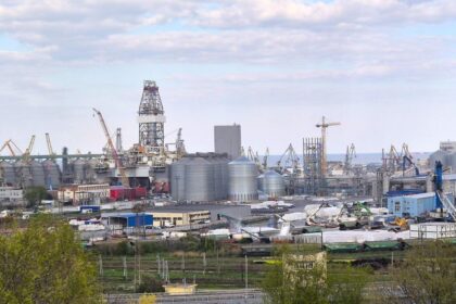 proces de interes strategic pentru portul constanta pe masa tribunalului la mijloc sunt peste 55 de milioane de euro vezi aici anuntul instantei 69fd4a23572f0