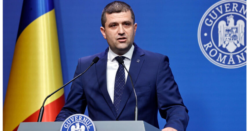 radu miruta atac la seful romarm pe care il acuza ca a ocupat ilegal o functie nici nu stie sa desparta in silabe ce inseamna asta 6a106d13abb4d