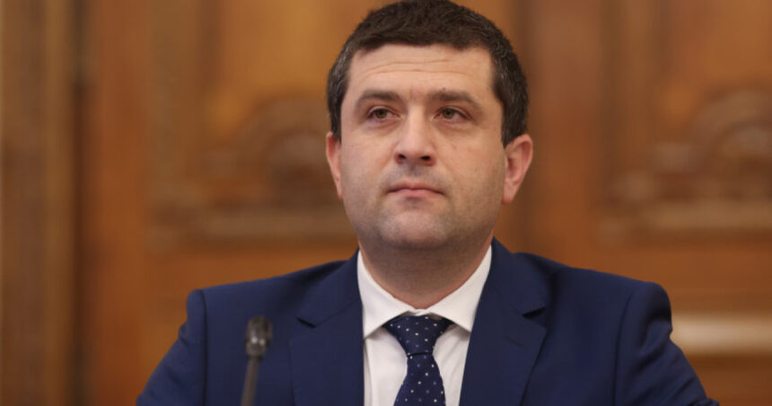 radu miruta motiunea este o confruntare intre un mod vechi si unul nou de a face politica nu e despre ilie bolojan 69f9cedc2cc96