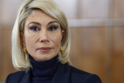 raluca turcan sorin grindeanu ar trebui sa si asume functia de premier dupa ce a daramat guvernul bolojan 69fb5fa367a36