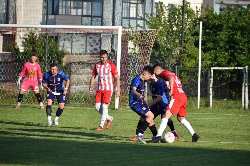 se mentine suspansul in liga a iv a cu trei etape inainte de finalul sezonului 6a08ade91f098