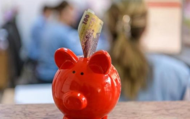 se schimba legea care vor fi salariile profesorilor ale politistilor medicilor si judecatorilor cine va castiga cel mai mult 6a129dd841a55