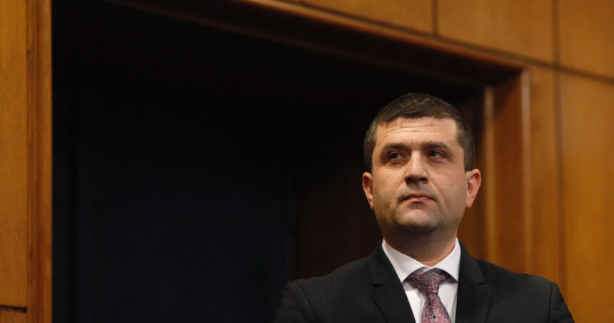 senatorii psd ii cer demisia ministrului radu miruta apararea tarii nu e o joaca pentru amatori 6a1963648528d