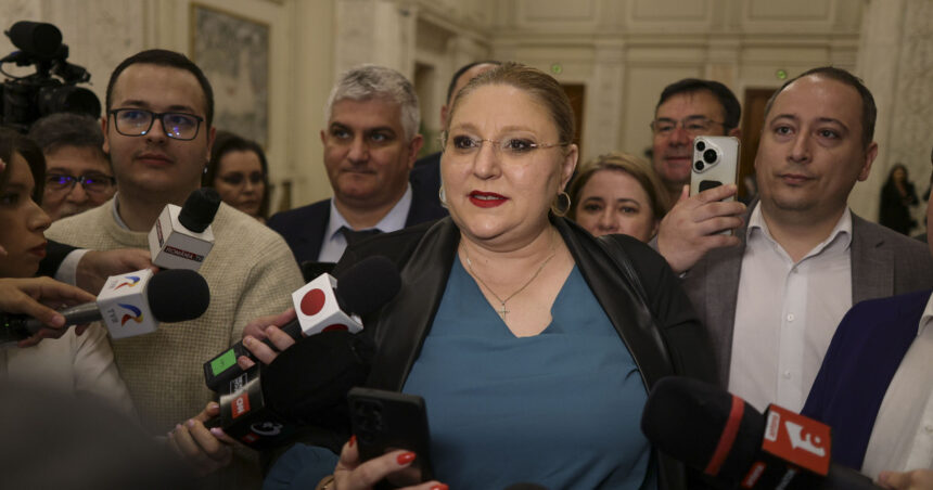 sosoaca anunta ca parlamentarii s o s vor vota pentru caderea guvernului bolojan votul va fi la vedere 69f9b5fc1a43a