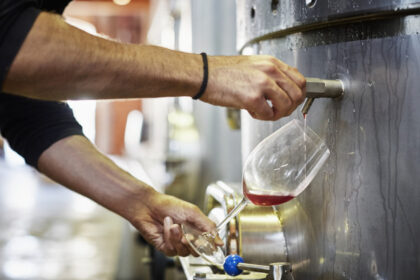 taxele vamale afecteaza comertul global cu vin in 2025 in timp ce romania isi creste productia arata oiv 6a041f52dc968