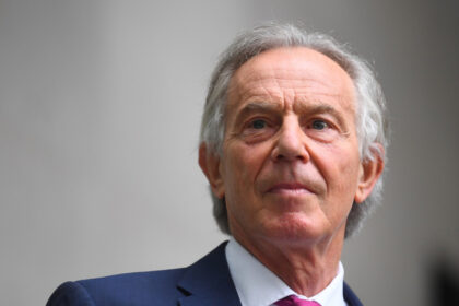 tony blair ataca dur guvernul lui keir starmer si avertizeaza ca partidul laburist se joaca cu focul 6a16f89fb2c75