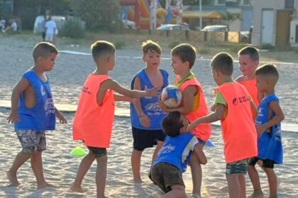 trei zile de sport si distractie la festivalul de minirugby pe plaja de la navodari 6a184ebc05253