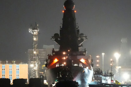 un distrugator britanic se indreapta catre orientul mijlociu misiunea hms dragon in stramtoarea ormuz 69ff3f0e22b36
