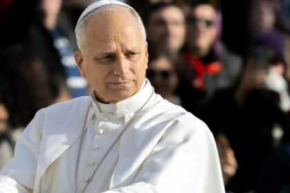un grup catolic rebel ultratraditionalist amenintat de vatican cu excomunicarea ce stim despre societatea sfantului pius al x lea 6a055474a6a7a