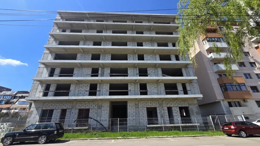 un intreg complet de judecata declaratie de abtinere in dosarul blocului construit de afaceristul george secarea pe strada belvedere businessman ul merge la curtea suprema 6a0927ab040cc
