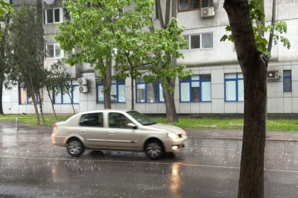 video avertizare meteo severa la constanta ploi torentiale grindina si descarcari electrice 6a0dcc8acc292